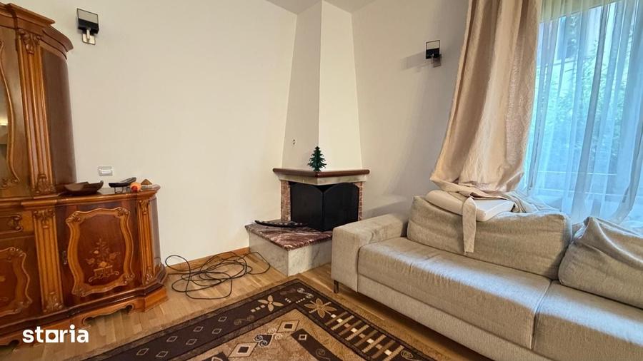 Casă cu 5 camere cu Teren 500 Mp în Central