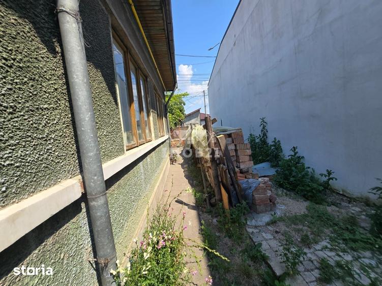 Casă cu 3 camere cu Teren 247 Mp în Central