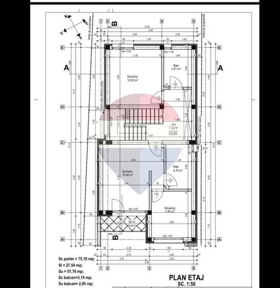 Casă individuală cu 5 camere cu Teren 230 Mp în Central