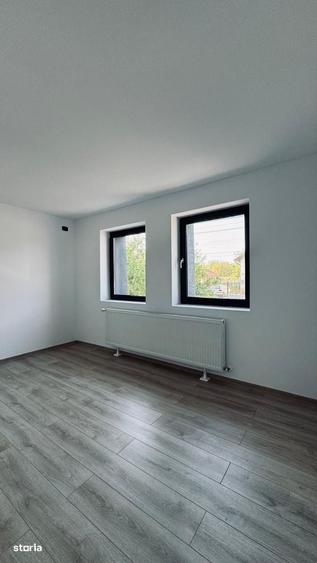 Casă cu 3 camere decomandat cu Teren 508 Mp în Sânmihaiu Român