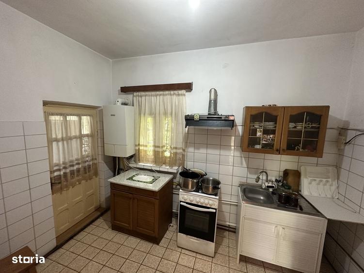 Agentia imobiliara VIGAFON vinde casa 8 camere Negoiesti-Prahova - 5