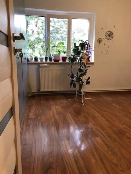 Apartament cu 3 camere decomandat în Nord