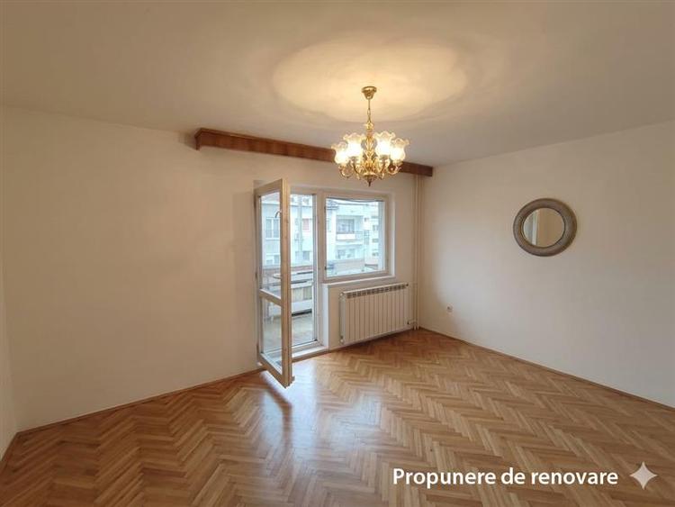 Apartament cu 3 camere decomandat în Aviației