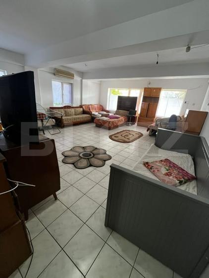 Casă individuală cu 6 camere cu Teren 680 Mp în Exterior Nord
