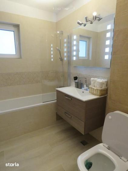 Apartament cu 3 camere decomandat în Domenii