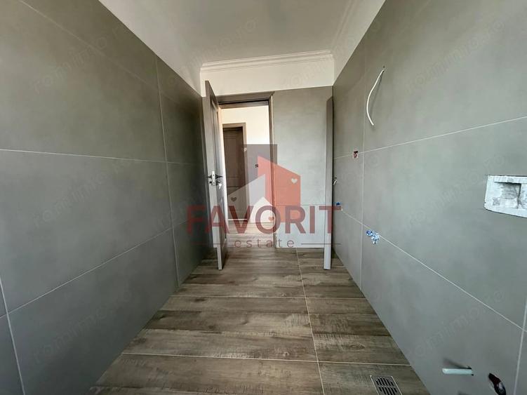 Casă cu 3 camere cu Teren 330 Mp în Sânandrei