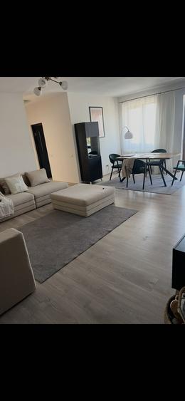 Apartament cu 3 camere în Ultracentral