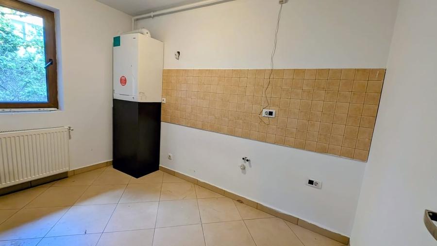 Garsonieră semidecomandată în 13 Septembrie