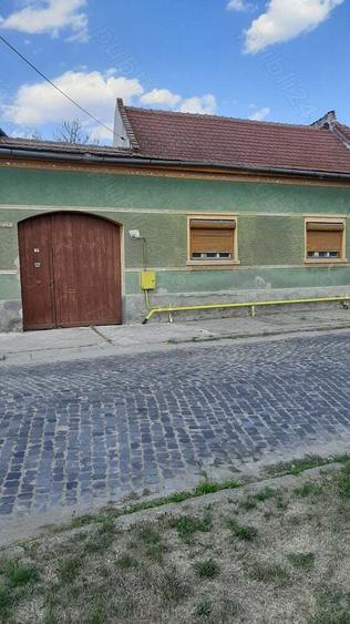 Casă cu 6 camere în Orăștie