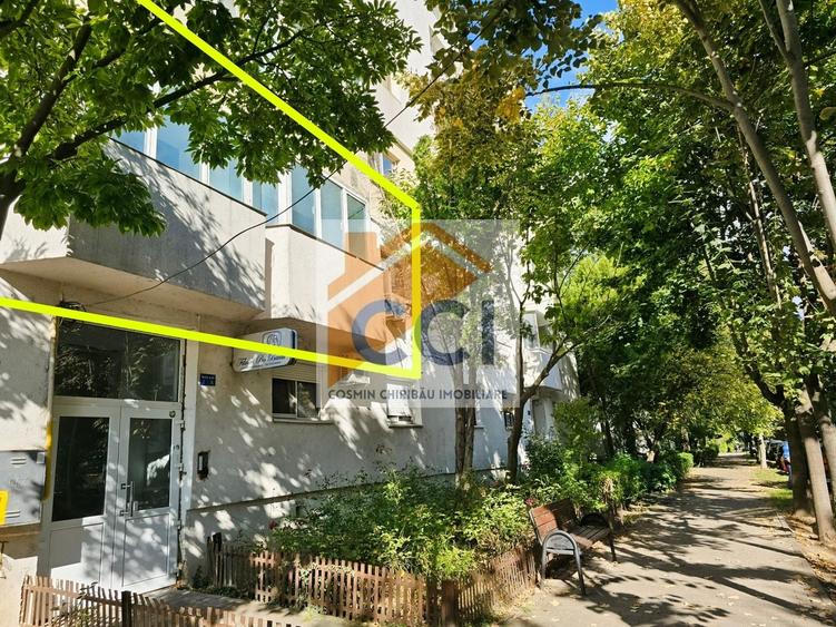 Apartament cu 4 camere decomandat în Central