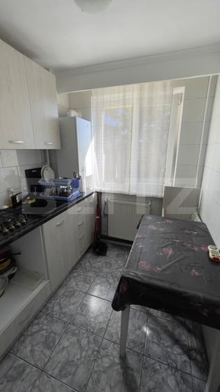 Apartament cu 2 camere semidecomandat, mobilat în Trivale