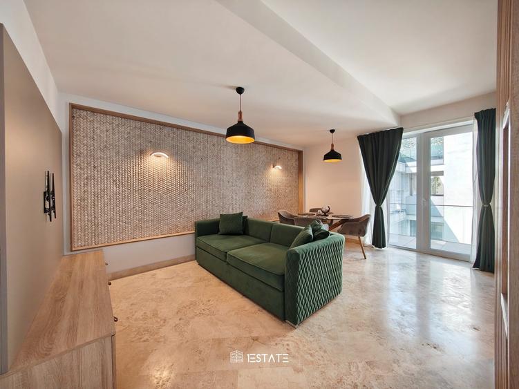 Apartament cu 3 camere decomandat, mobilat în Parcul Carol