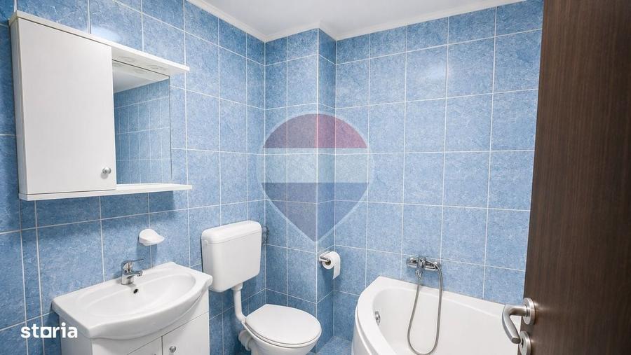 Apartament cu 3 camere în Dudu