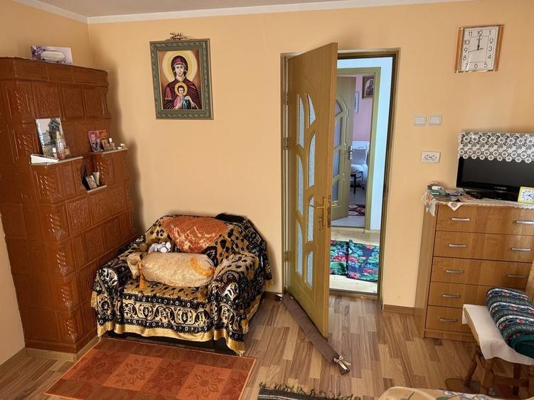 Casă cu 3 camere în Șinca