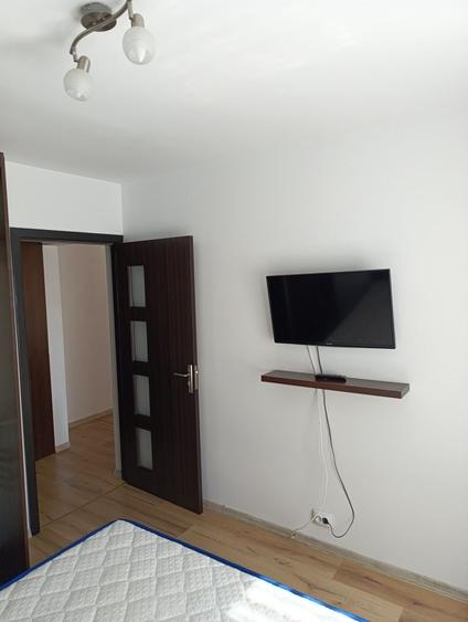 Apartament cu 2 camere semidecomandat în Alecu Russo