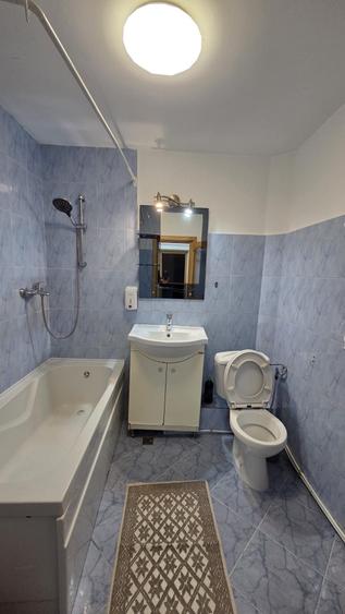 Apartament cu 2 camere decomandat în Traian