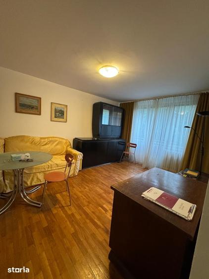 Apartament cu 2 camere decomandat în Giurgiului
