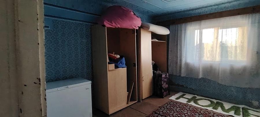 Casă cu 5 camere cu Teren 3000 Mp în Alparea