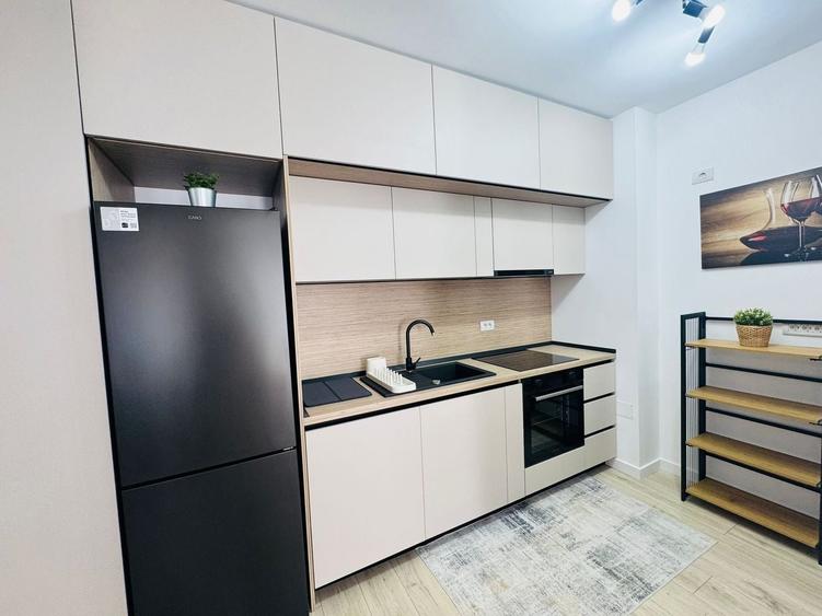 Apartament cu 2 camere nedecomandat în Torontalului