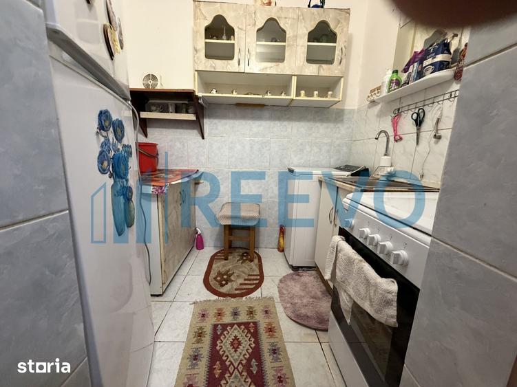 O garsoniera de 22 mp, situata la etajul 4, aflat pe strada Letea. - 4