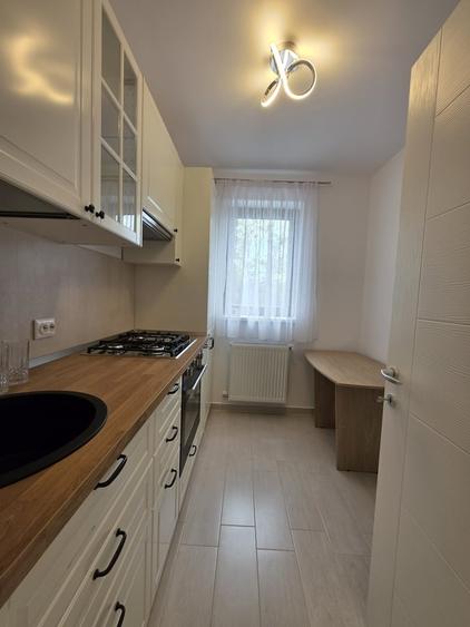 Apartament cu 2 camere decomandat în Theodor Pallady