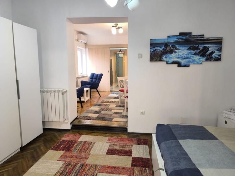 Apartament cu 3 camere, mobilat în Ultracentral