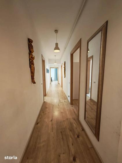 Apartament cu 3 camere decomandat în Pipera