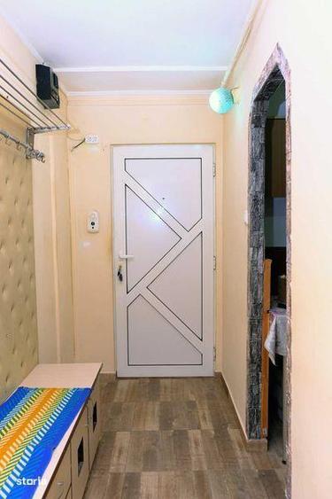 Apartament cu 2 camere în Micro 16