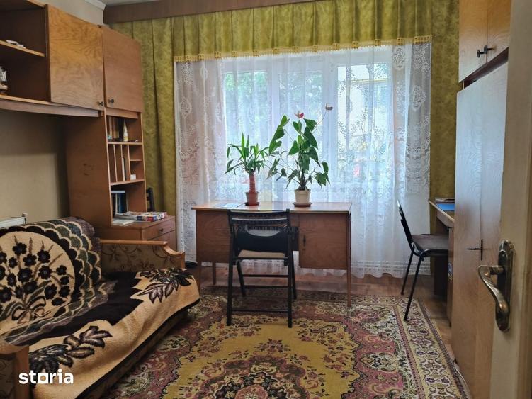 Apartament cu 4 camere în Buzaului