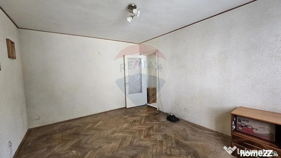 Garsonieră semidecomandată în George Enescu