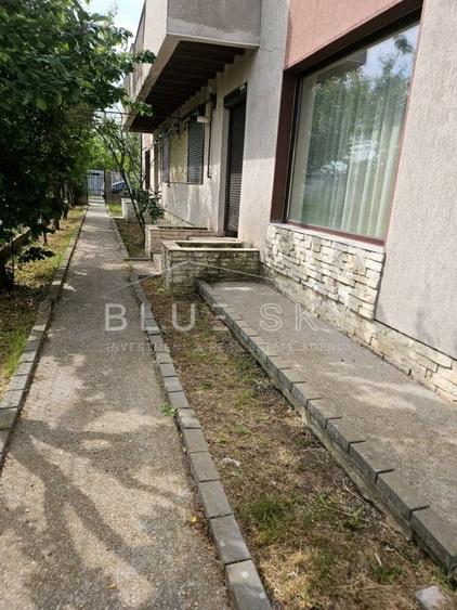Duplex cu 7 camere cu Canalizare în Cumpăna