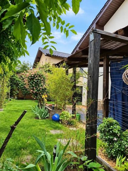 Casă individuală cu 4 camere cu Canalizare în Calea Urseni