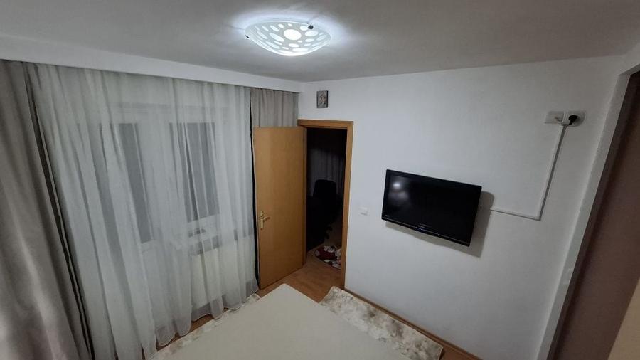 Apartament cu 2 camere nedecomandat în Central