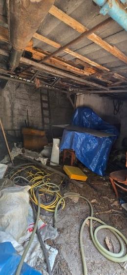 Casă individuală cu 5 camere cu Canalizare în Central