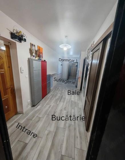 Apartament cu 3 camere semidecomandat în Deve