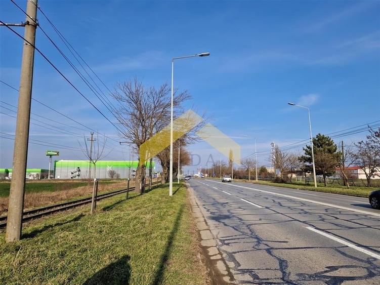 Teren Construcții intravilan de 110100 mp, în Grădiște