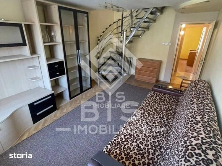 Apartament cu 4 camere în Independenței