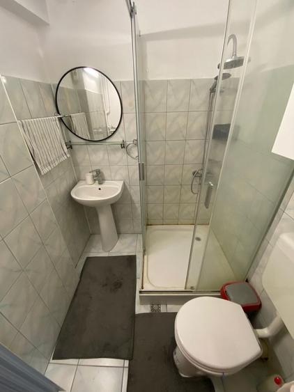 Apartament cu 2 camere semidecomandat, mobilat în Floreasca