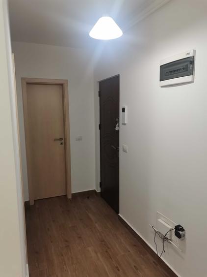 INCHIRIEZ apartament 2 camere ZONA Tractoru - CORESI - LUX DIVINA - 6