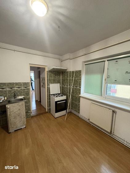 Apartament cu 2 camere în Triaj