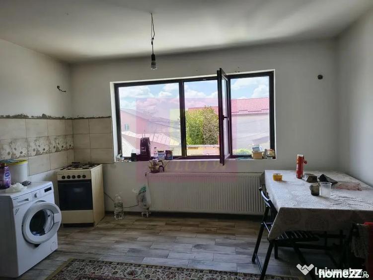 Spațiu comercial, de 250 mp, în 1 Decembrie