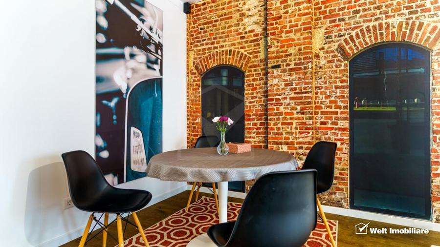 Apartament cu 2 camere decomandat în Central