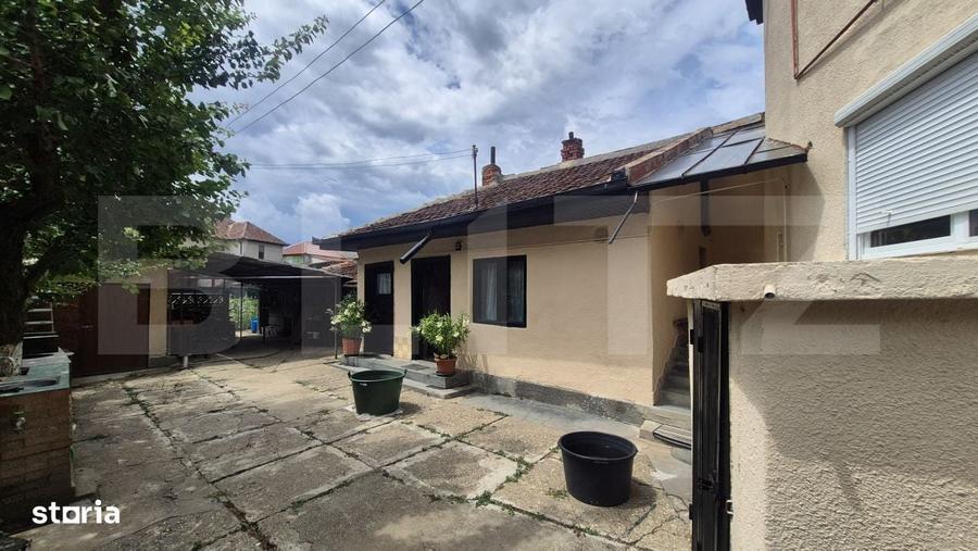 Casă cu 4 camere cu Teren 500 Mp în Titulescu