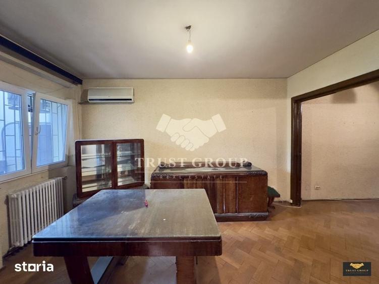 Apartament cu 2 camere semidecomandat în Cișmigiu
