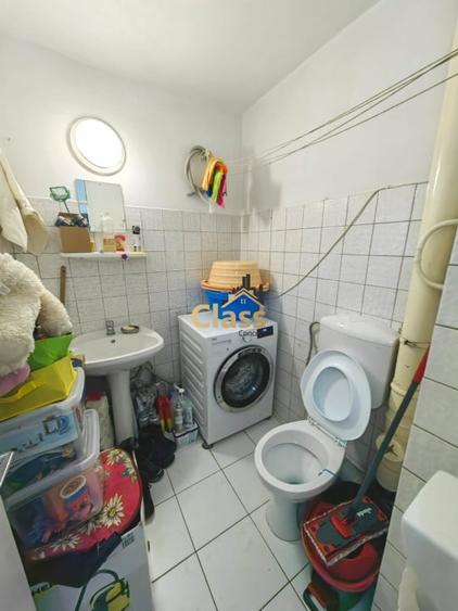 Apartament cu 4 camere decomandat, mobilat în Mărăști