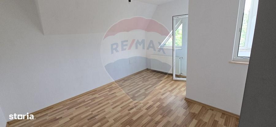 Casa de vanzare in Horodnic de Sus - 4