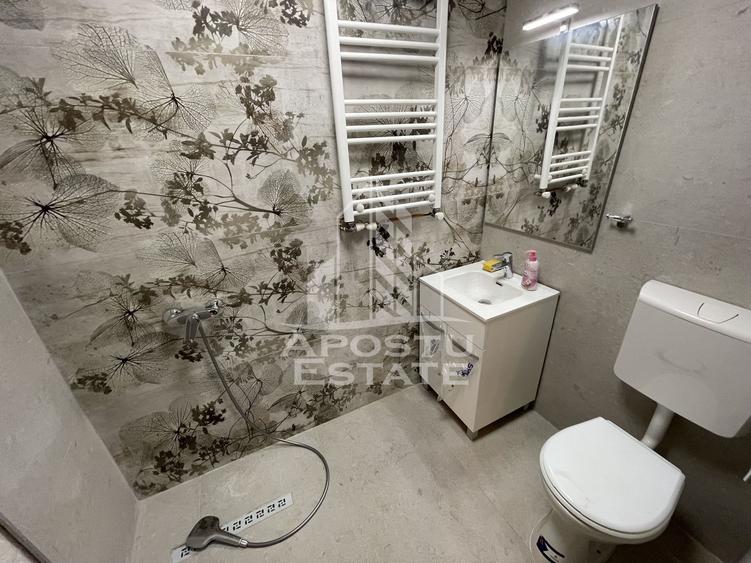 Spațiu comercial, de 30 mp, în Complex Studențesc