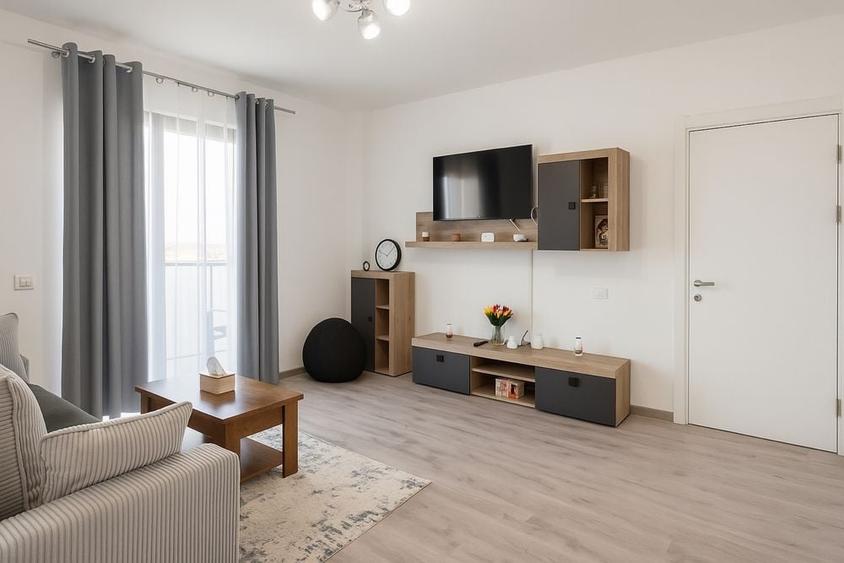 Apartament cu 2 camere decomandat în Cristian
