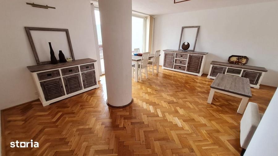 Apartament 3 camere zona Universitatea Transilvania - 1
