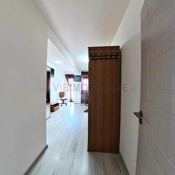 Apartament cu 3 camere decomandat, mobilat în Ozana